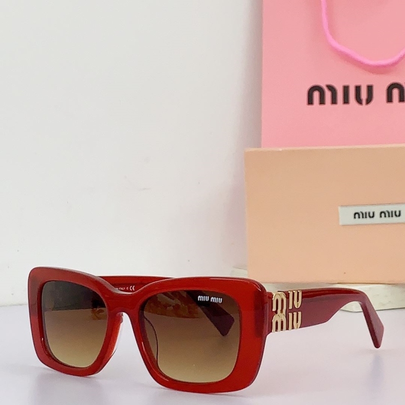 MIU MIU